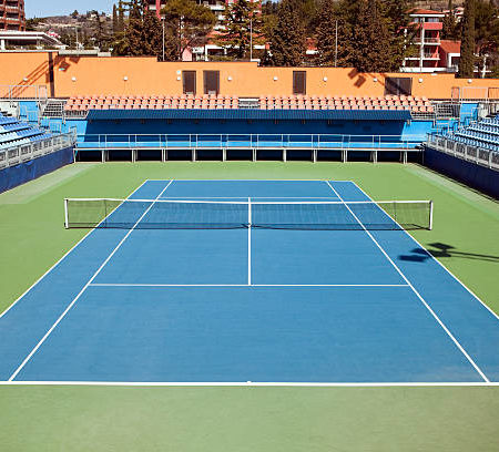Les Meilleures Pratiques pour Prévenir la Décoloration et la Dégradation d’un Court de Tennis en Résine Synthétique à Charbonnières les Bains