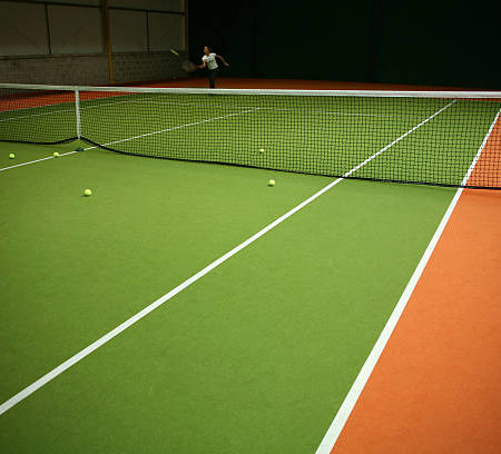 Les spécificités de l’entretien d’un court de tennis en résine synthétique à Charbonnières les Bains