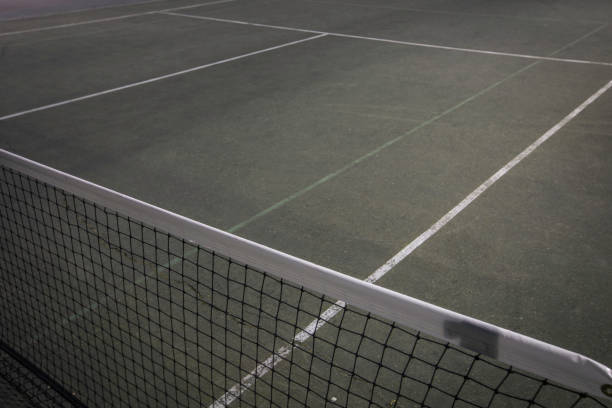 Construction d'un terrain de tennis en béton poreux à nice