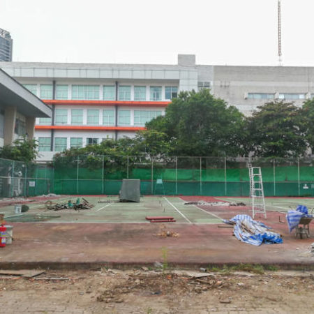 Pourquoi est-il important de prévoir un budget pour l’entretien à long terme de la construction d’un court de tennis en gazon synthétique à Nice ?
