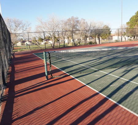 Quel est l’impact environnemental de la construction court de tennis Saint-Raphaël ?