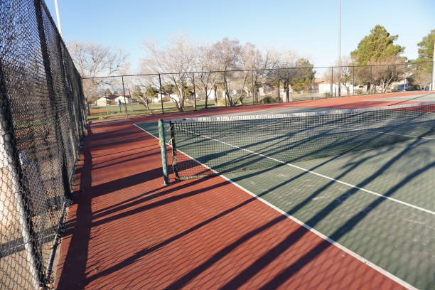 Construction d'un terrain de tennis en béton poreux à Cannes