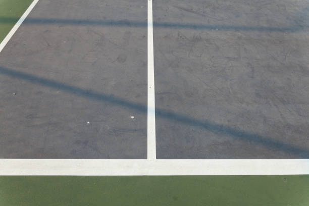 Construction d'un terrain de tennis en béton poreux à Cannes