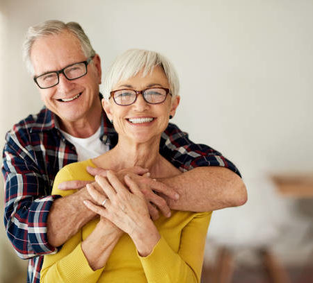 Les seniors peuvent-ils trouver une relation sérieuse via une agence matrimoniale à Annecy ?