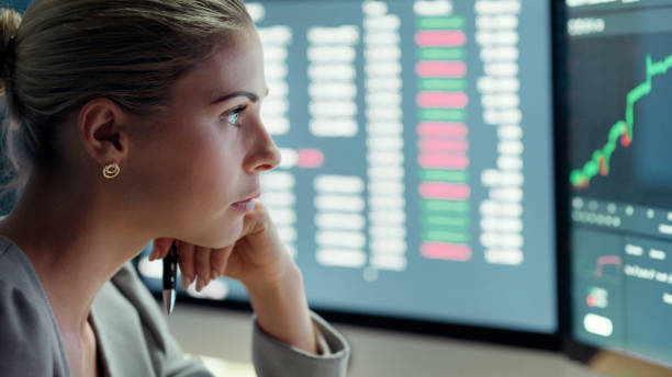 Dans ce cadre, le SEO Squarespace Paris joue un rôle stratégique pour structurer les pages de manière cohérente et