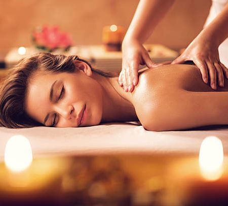 Quels critères vérifier avant de réserver un massage bien-être à Lyon ?